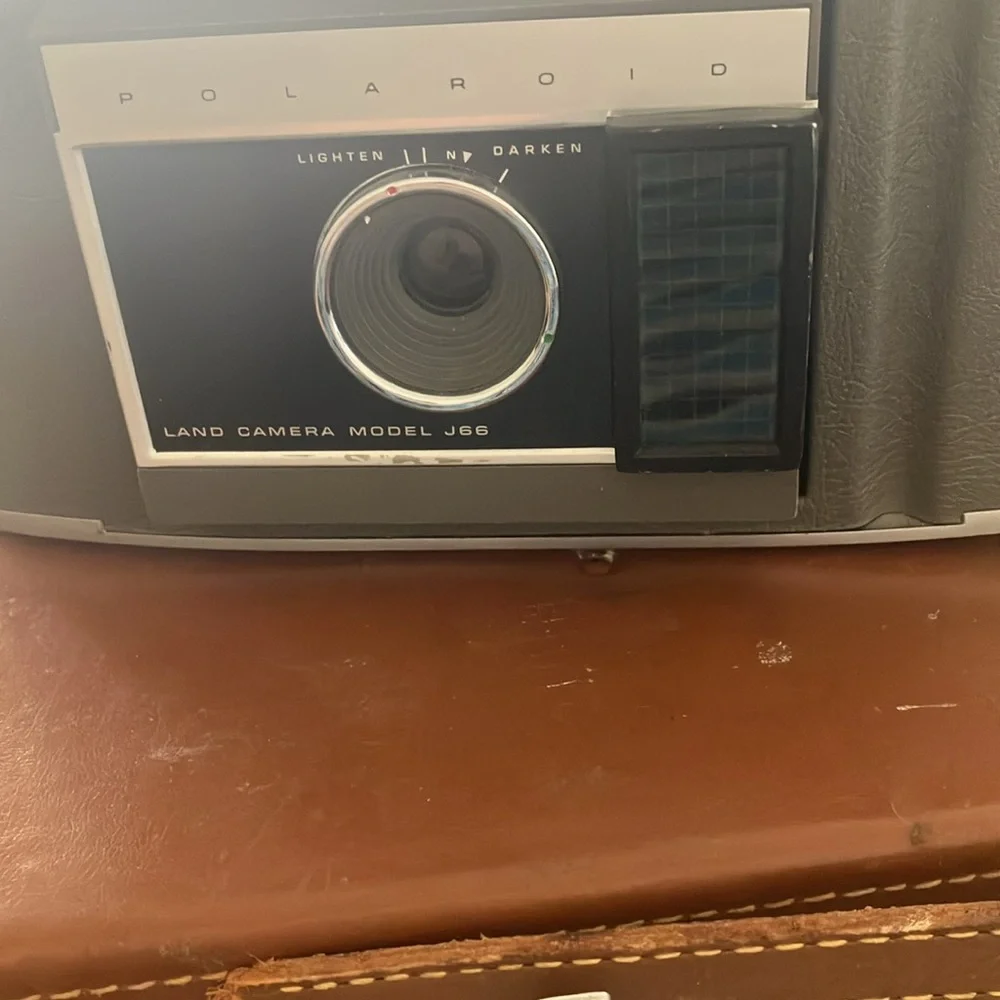 Polaroid Land Camera Model J66 - Black and Gray